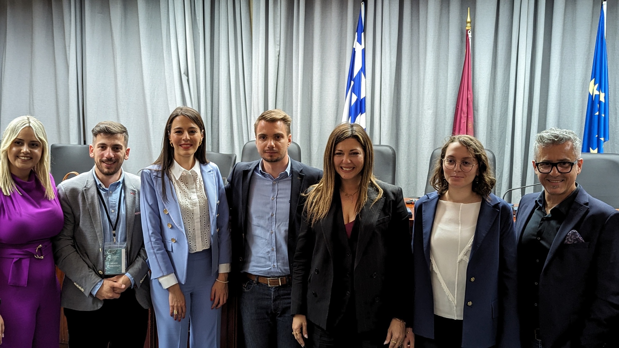 240422 dsn eyr evd neon