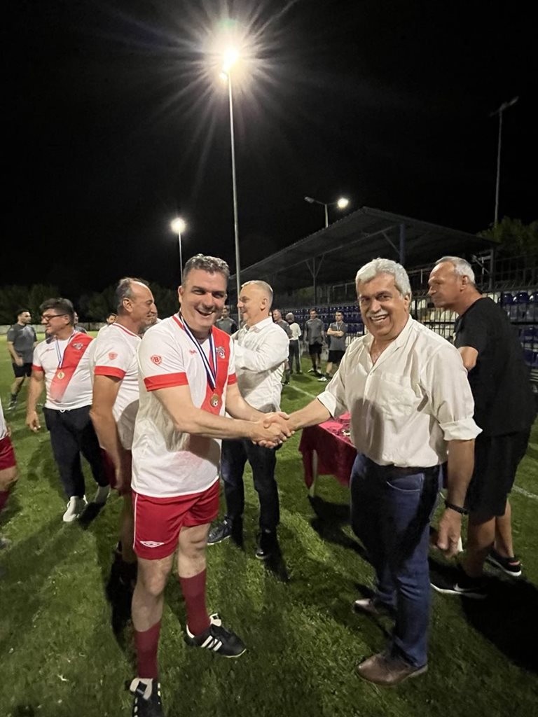 240607 telikoi podosfairo