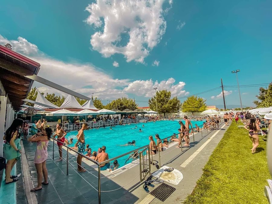 240813 pisina neapoli