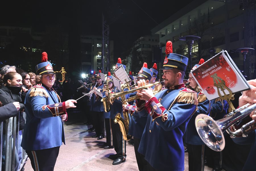 241205 fotagogisi dentro