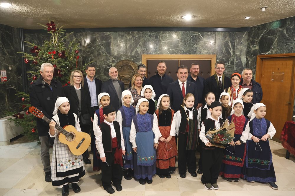 ο Πολιτιστικός Σύλλογος Αγίου Αθανασίου «Χοραγωγία»