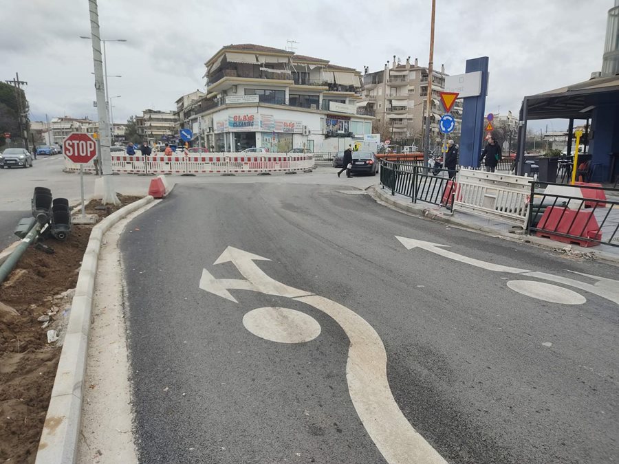 250114 komvos volou polytexneiou