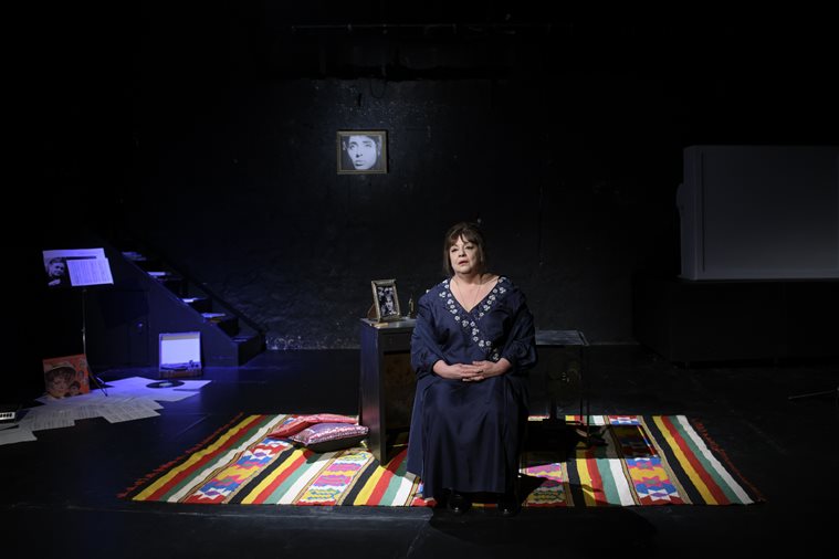 250314 to tragoudi tis flerys