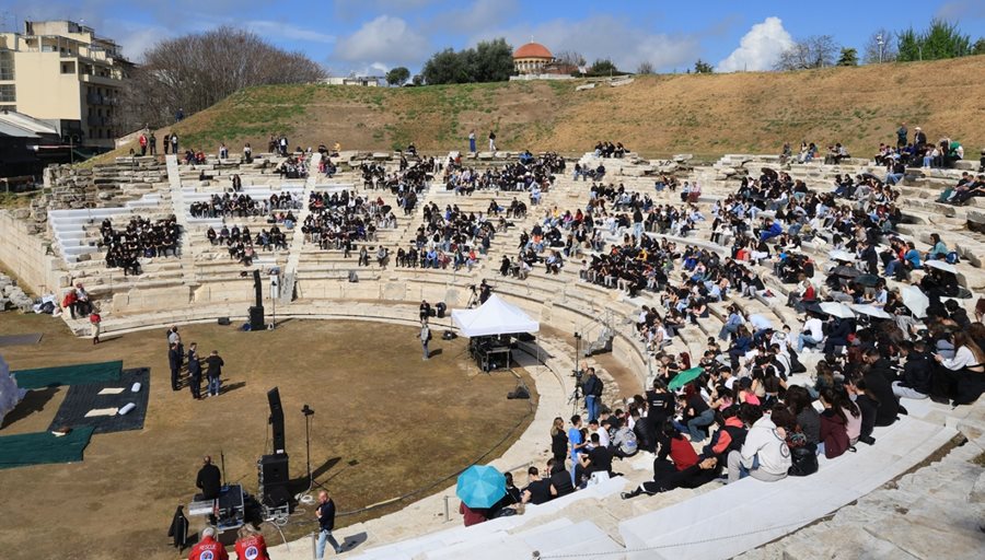 250331 1o mathitiko festival theatrou