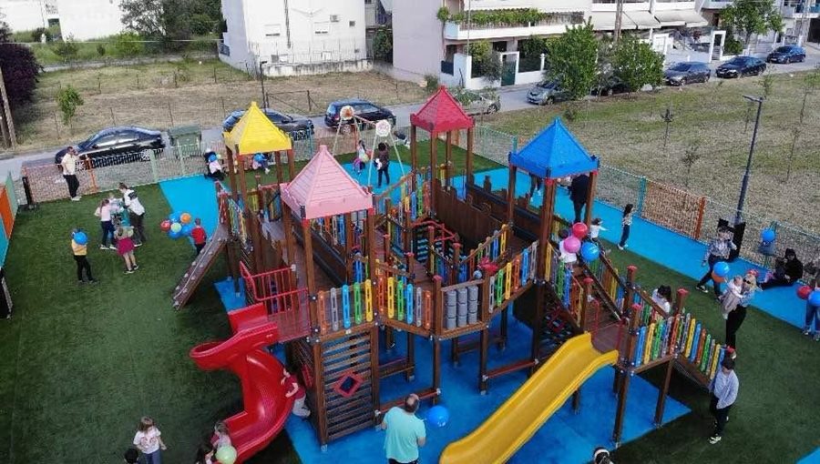 250502 paidiki chara nea politeia