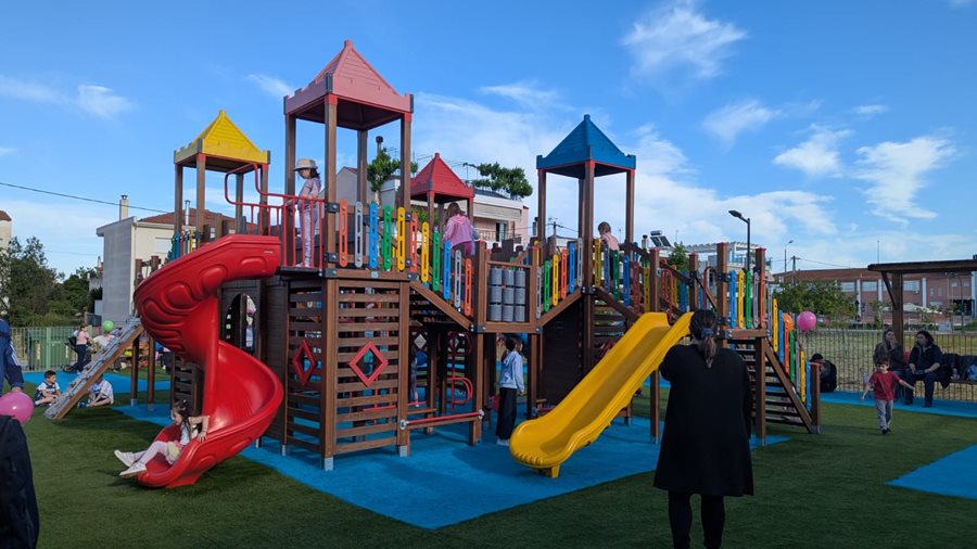 250502 paidiki chara nea politeia