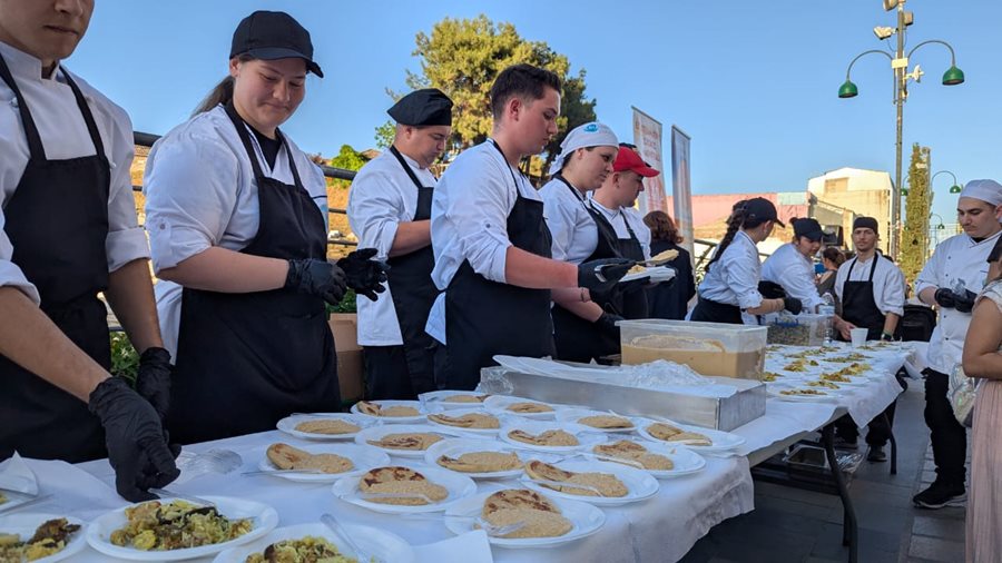 250509 festival geyseis kosmou