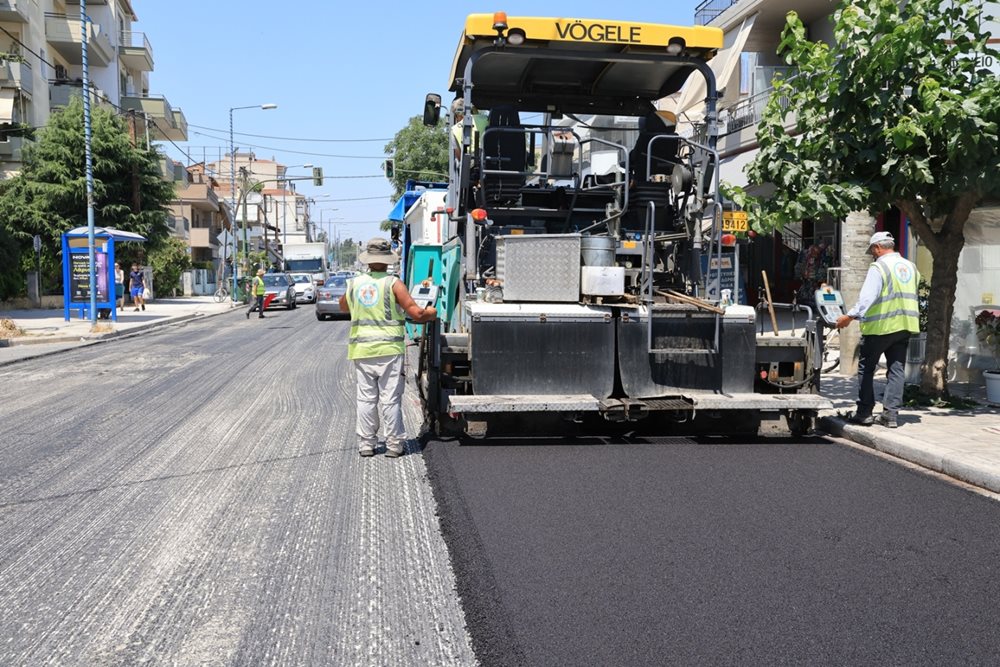 Έργα ΔΕΥΑΛ στην περιοχή του Αγίου Θωμά. Ασφαλτόστρωση οδού.