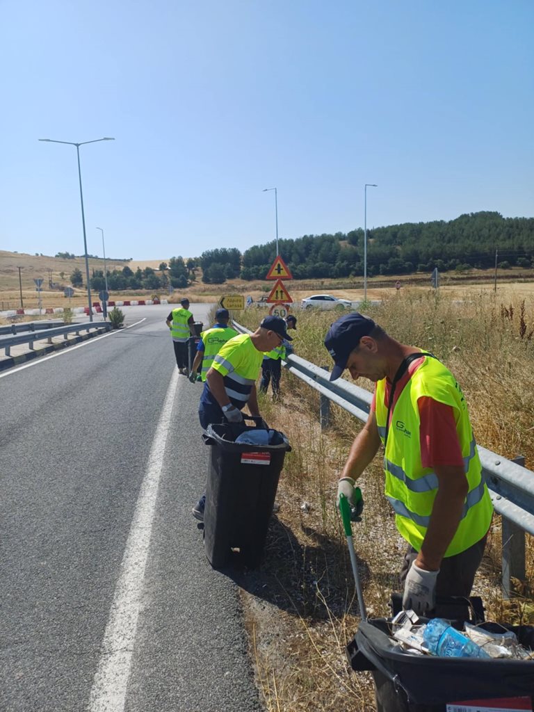 Εργασίες καθαρισμού οδικών δικτύων