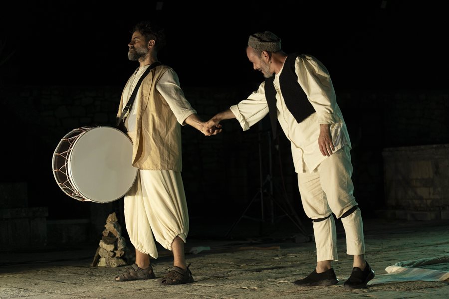 250808 dipethe ioanninon 3