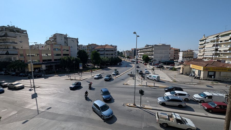 Ο κομβος Ηρώων Πολυτεχνείου με Φαρσάλων από ψηλά πριν την έναρξη των εργασιών