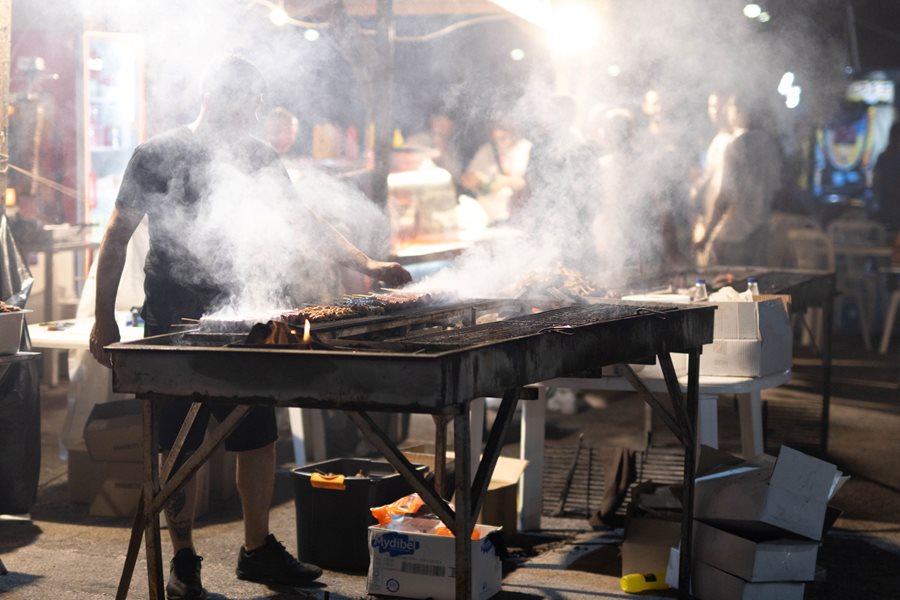 Στιγμιότυπο από την 2η ημέρα του Παζαριού Λάρισας