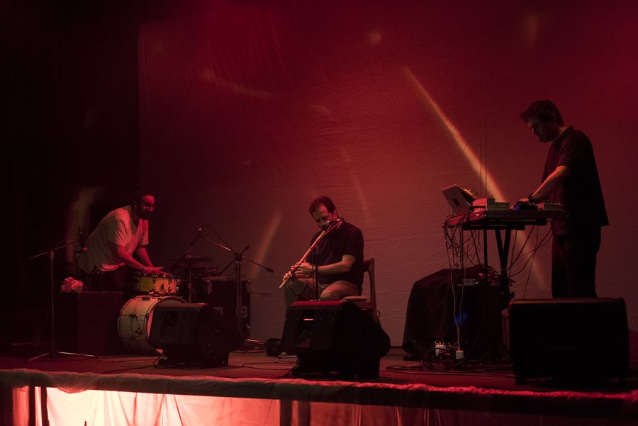 Οι «Skraut» στην σκηνή