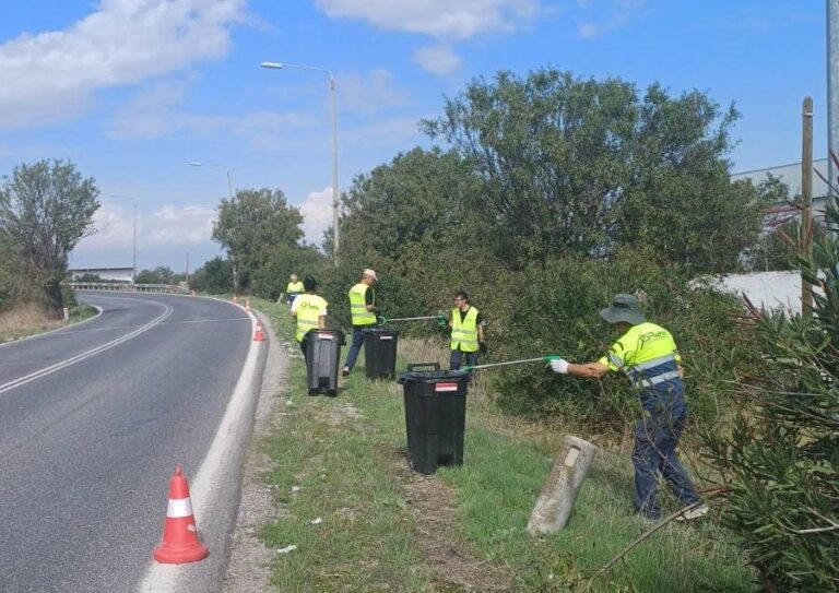 Στιγμιότυπο από τον καθαρισμό οδικών δικτύων