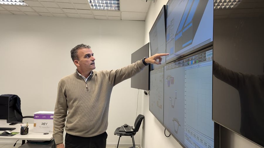 Στιγμιότυπο από τις προληπτικές ενέργειες λόγω των έντονων καιρικών φαινομένων