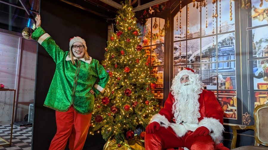 251208 santacity steki ai vasili1