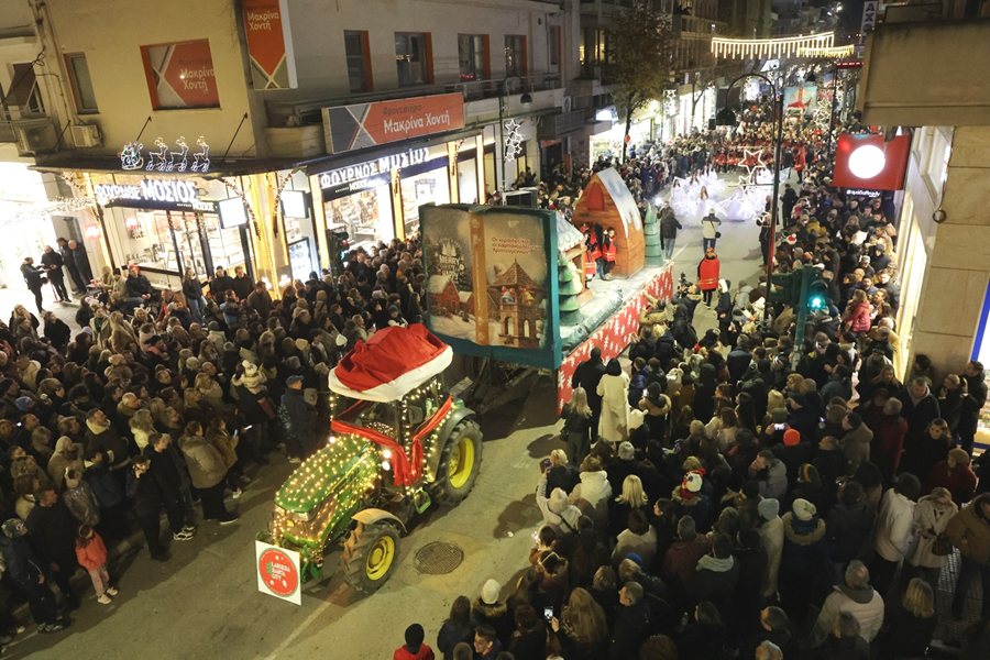 251231 xmas parade 2025 stigmes 1