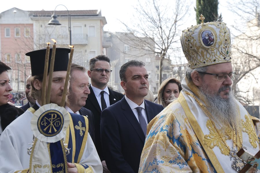 Στιγμιότυπο από τον Αγιασμό των Υδάτων